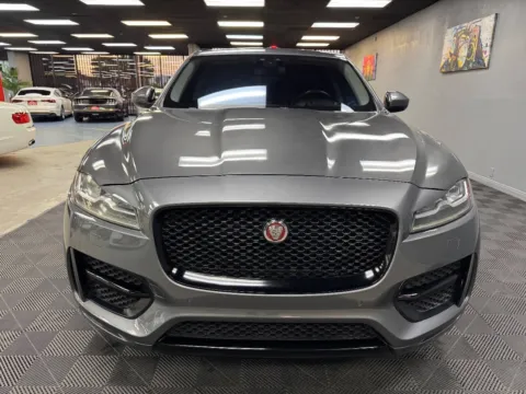 More photos of 2017 Jaguar F-PACE 35t R Sport AWD 4dr SUV at Boktor Motors, NV
