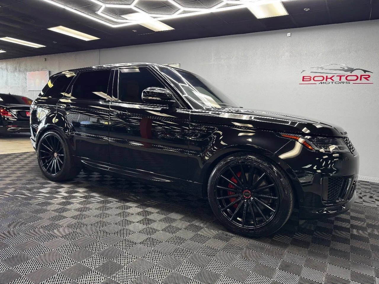 Black 2018 Land Rover Range Rover Sport HSE Dynamic AWD 4dr SUV for sale in Las Vegas, NV