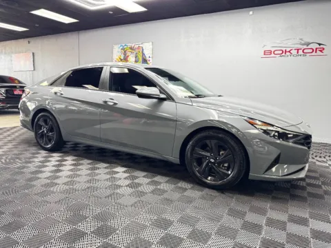 Gray 2021 Hyundai Elantra SEL 4dr Sedan for sale in Las Vegas, NV