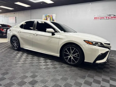Photos of 2022 Toyota Camry SE 4dr Sedan for sale in Las Vegas, NV at Boktor Motors