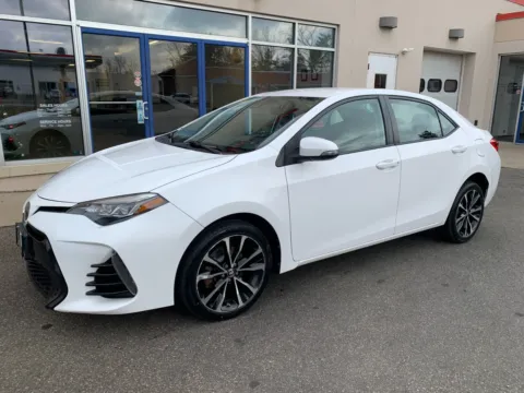 Red 2018 Toyota Corolla L for sale in Meriden, CT
