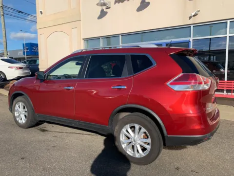 More photos of 2015 Nissan Rogue SV at Star Auto Sales, CT