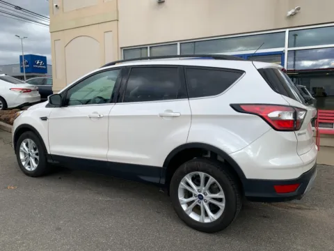 More photos of 2017 Ford Escape SE at Star Auto Sales, CT
