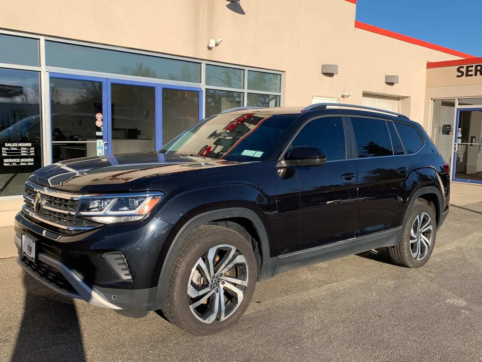 Black 2023 Volkswagen Atlas 3.6L V6 SEL for sale in Meriden, CT