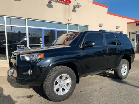 Black 2020 Toyota 4Runner SR5 for sale in Meriden, CT