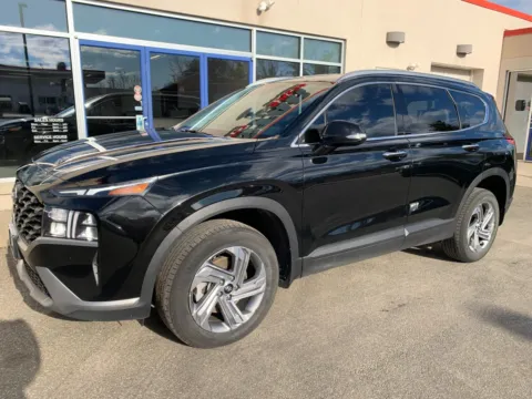 Black 2023 Hyundai Santa Fe SEL for sale in Meriden, CT