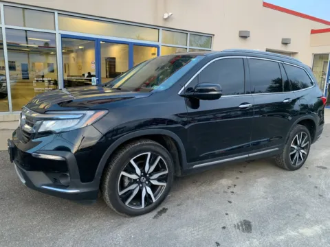 Black 2022 Honda Pilot Touring 7-Passenger for sale in Meriden, CT