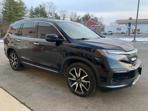 Another view of 2022 Honda Pilot Touring 7-Passenger for sale in Meriden, CT at Star Auto Sales