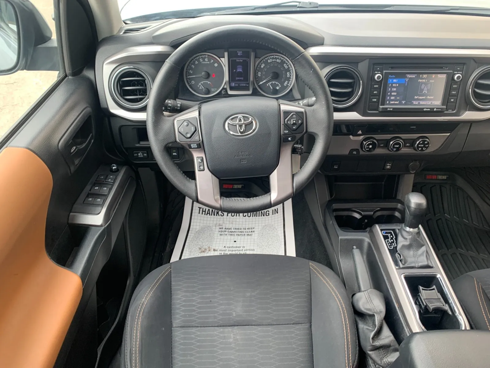 2017 Toyota Tacoma SR5 - Photo 22