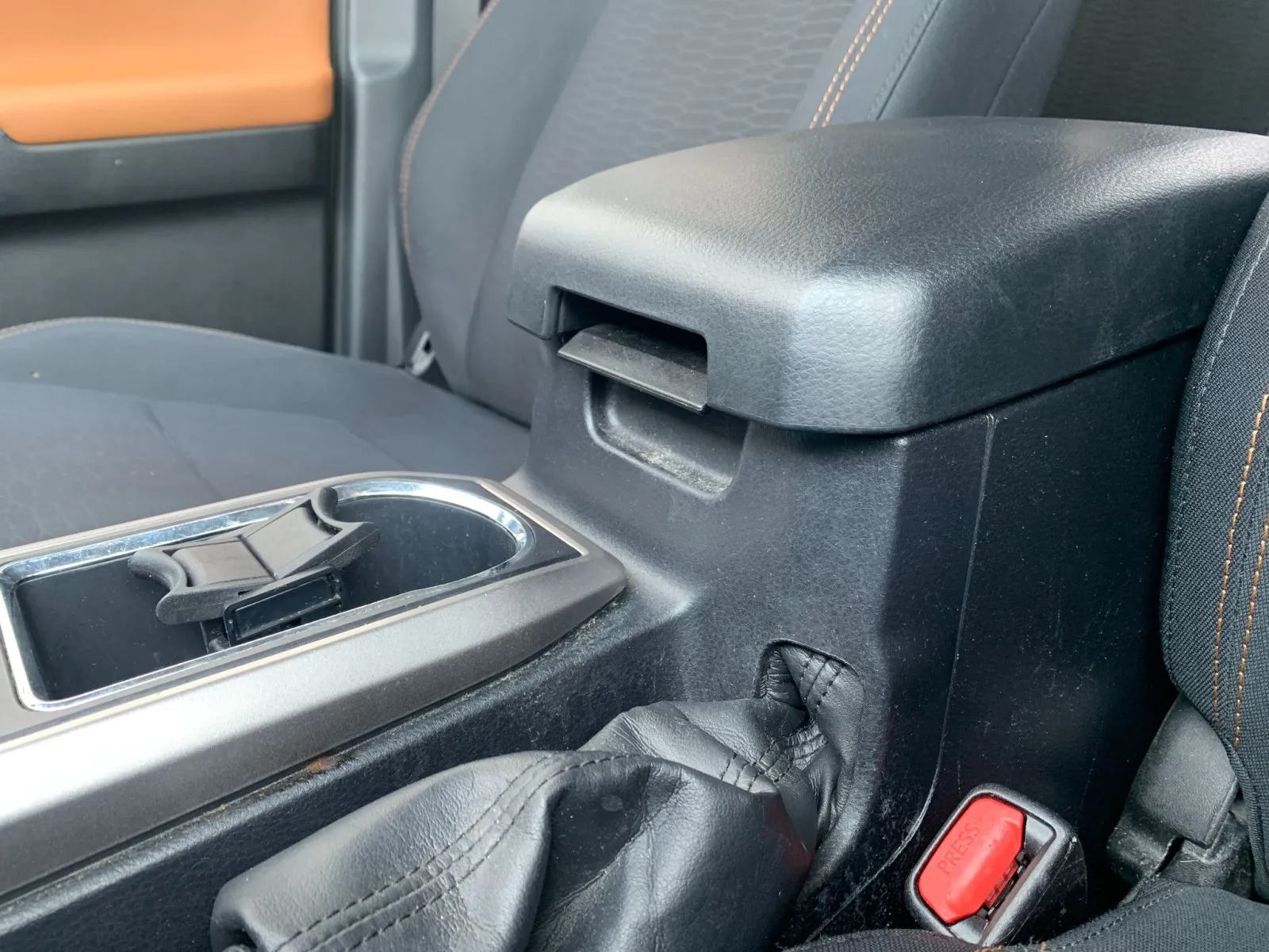 2017 Toyota Tacoma SR5 - Photo 19