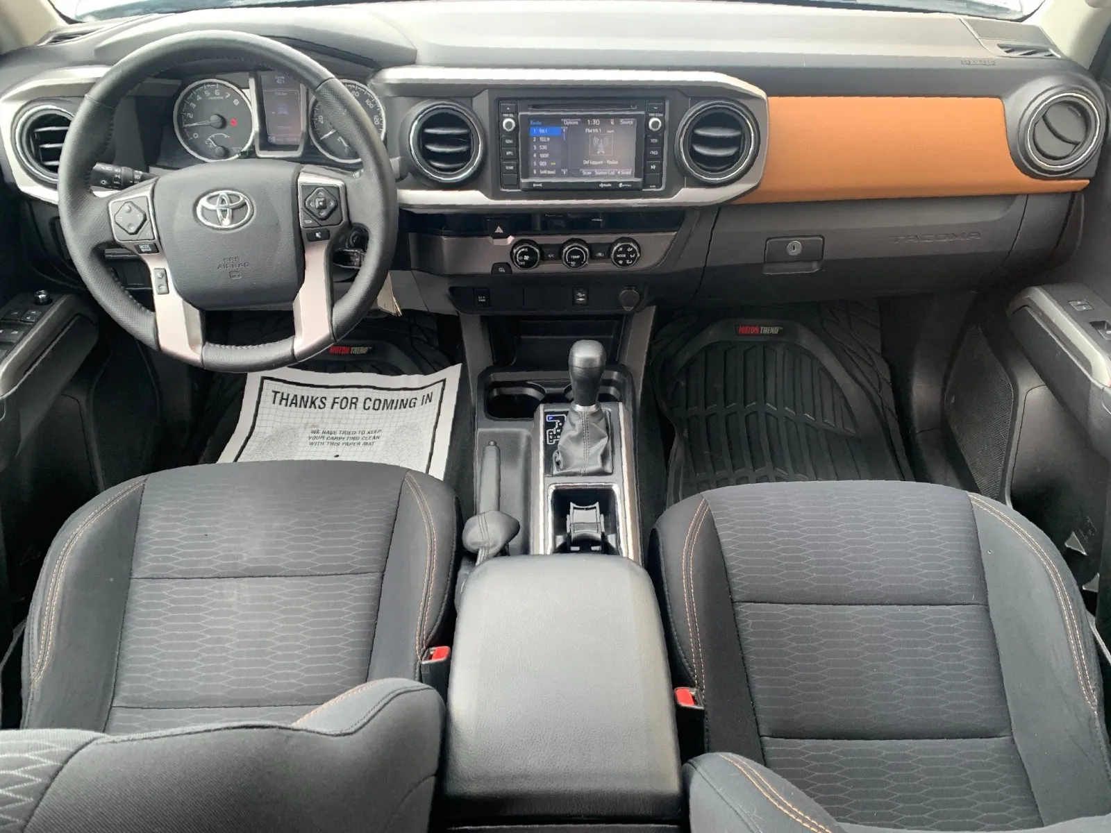 2017 Toyota Tacoma SR5 - Photo 23