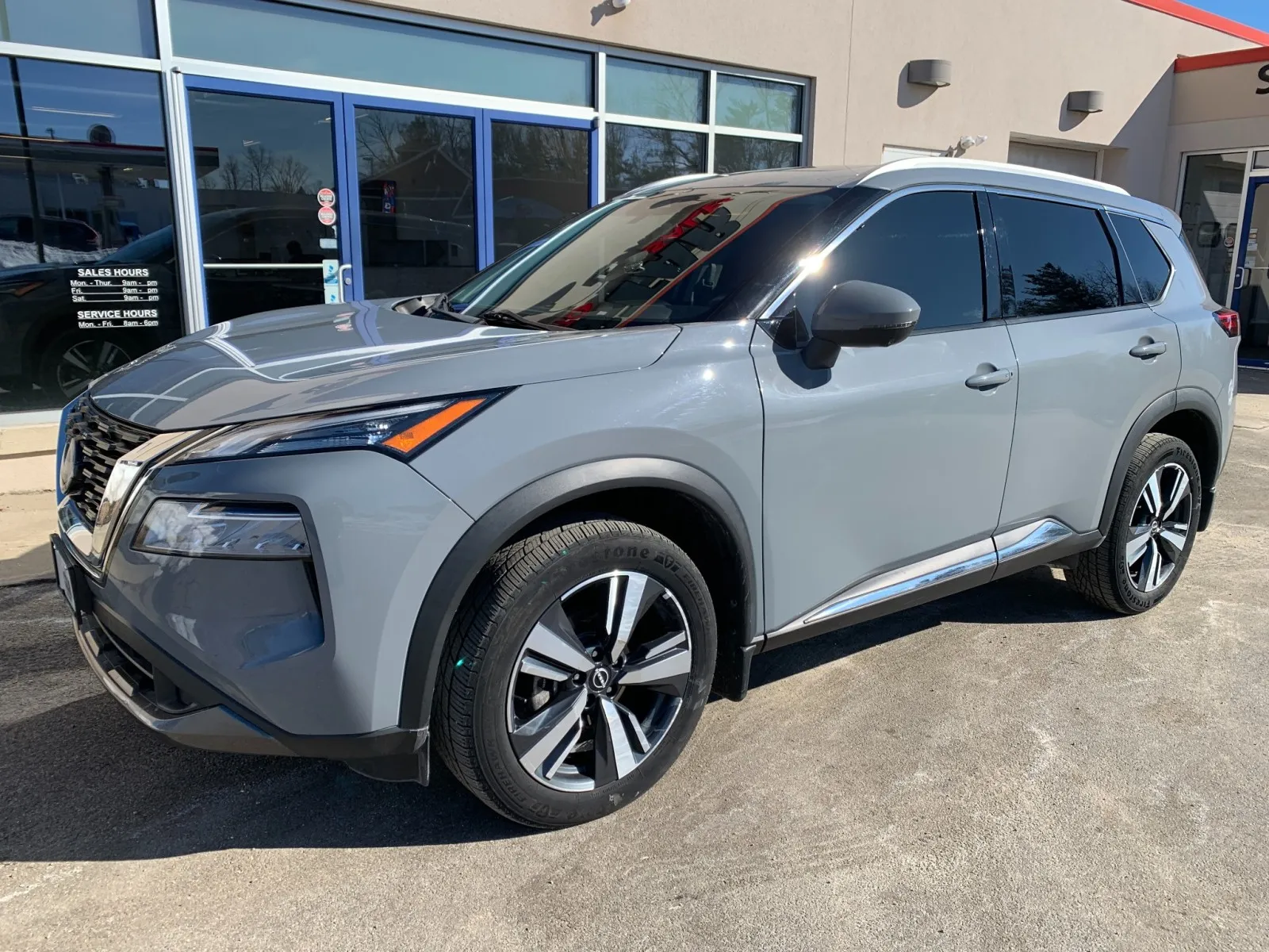 Gray 2023 Nissan Rogue SL for sale in Meriden, CT