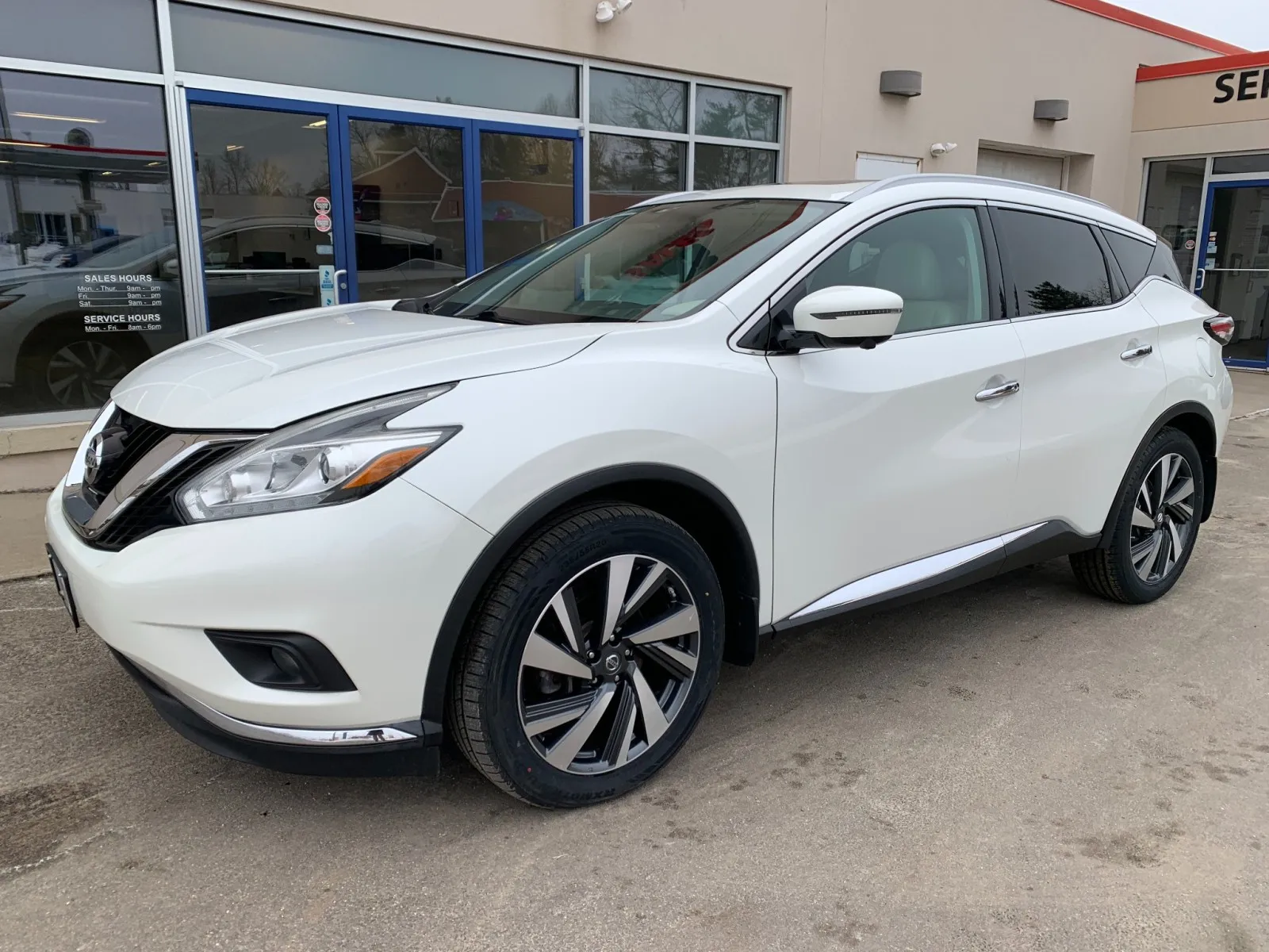 White 2017 Nissan Murano Platinum for sale in Meriden, CT