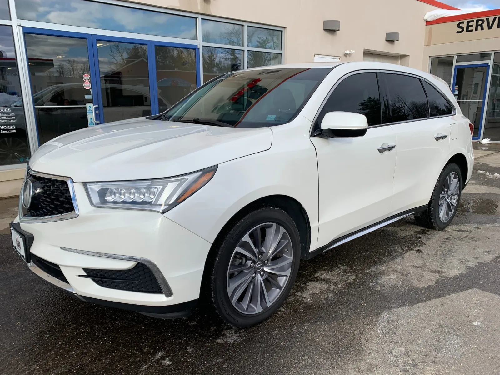 White 2018 Acura MDX w/Technology Pkg for sale in Meriden, CT