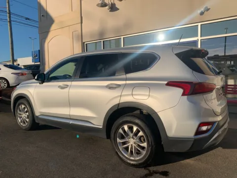 More photos of 2019 Hyundai Santa Fe SE at Star Auto Sales, CT