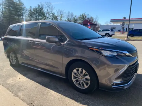 Another view of 2022 Toyota Sienna XLE for sale in Meriden, CT at Star Auto Sales