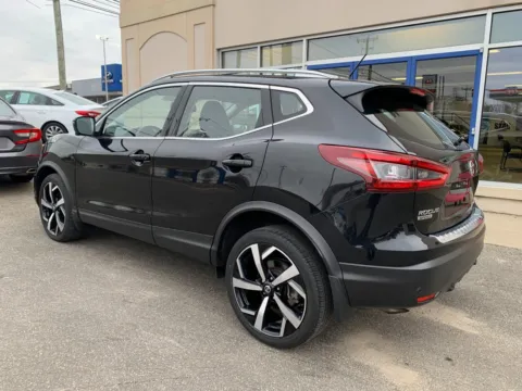 More photos of 2020 Nissan Rogue Sport SL at Star Auto Sales, CT