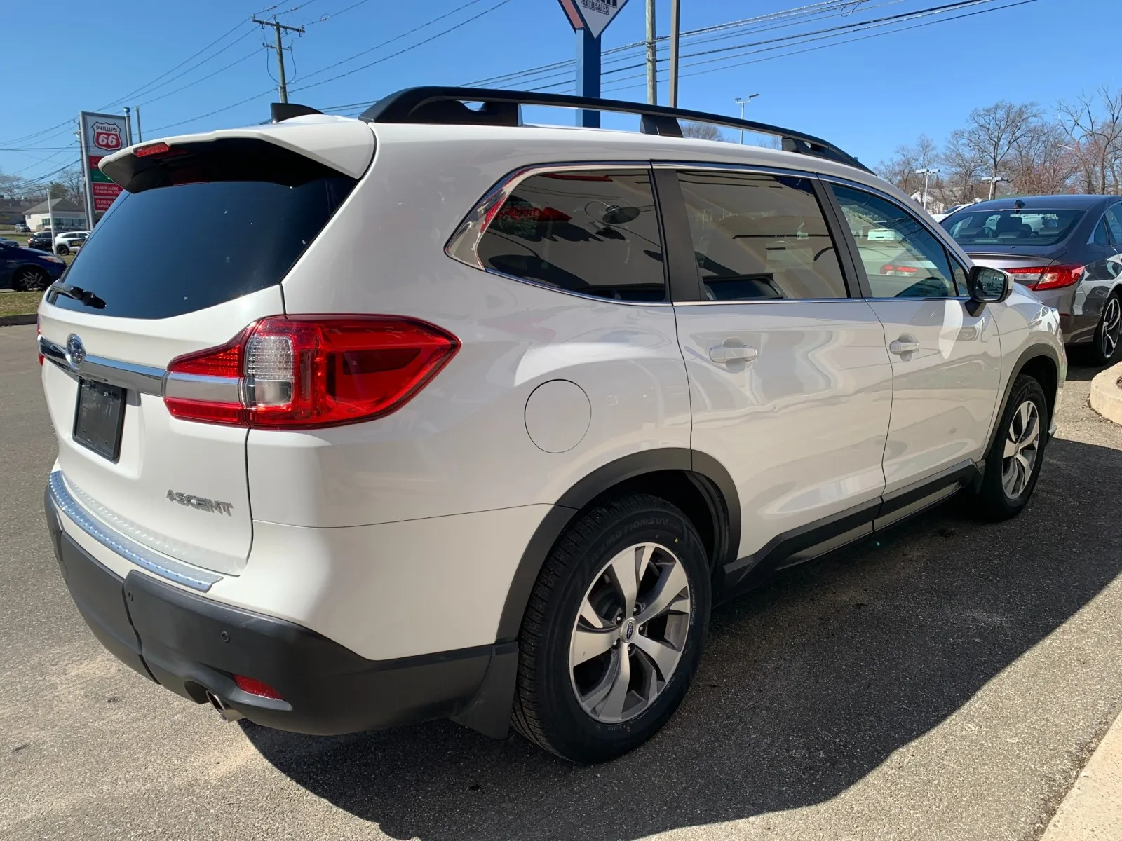 2019 Subaru Ascent Premium - Photo 7