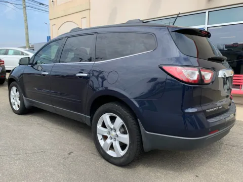 More photos of 2017 Chevrolet Traverse LT at Star Auto Sales, CT