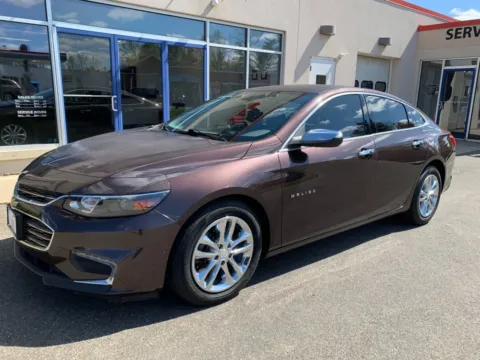 Brown 2016 Chevrolet Malibu LT for sale in Meriden, CT