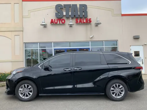 More photos of 2022 Toyota Sienna XLE at Star Auto Sales, CT