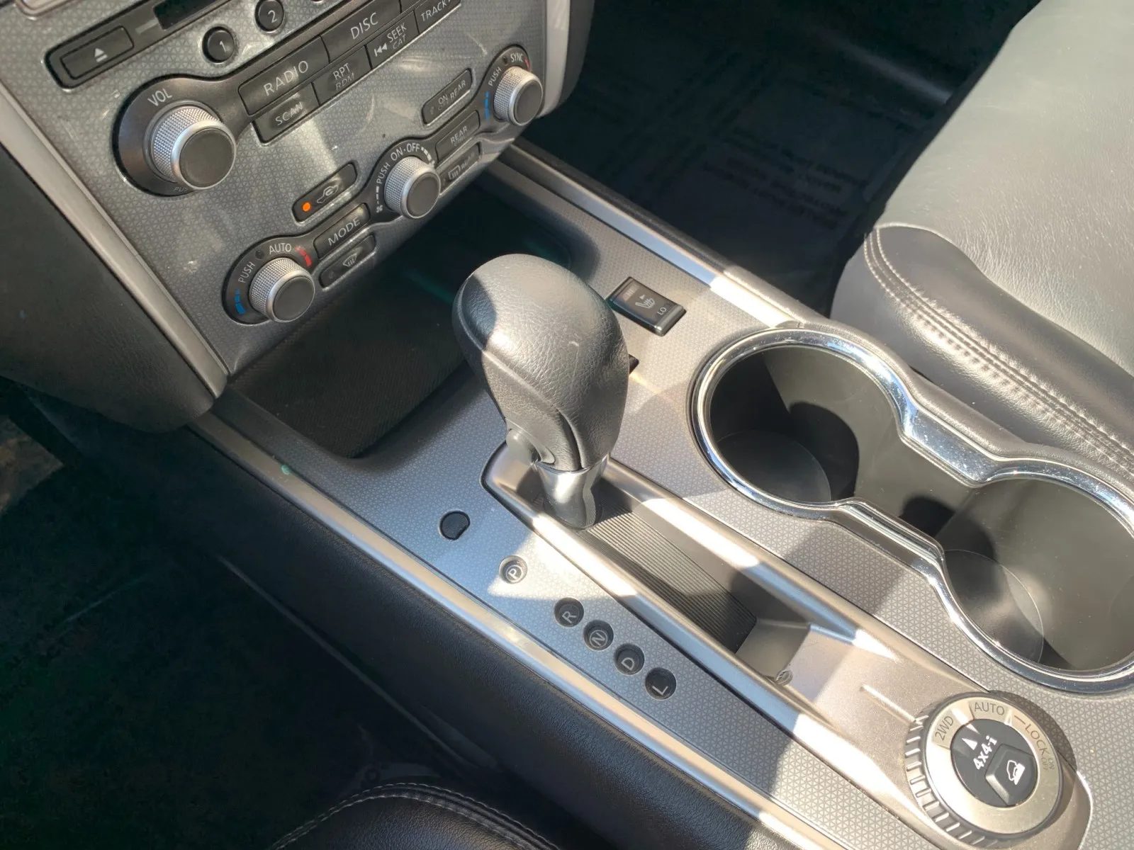 2020 Nissan Pathfinder SL - Photo 19