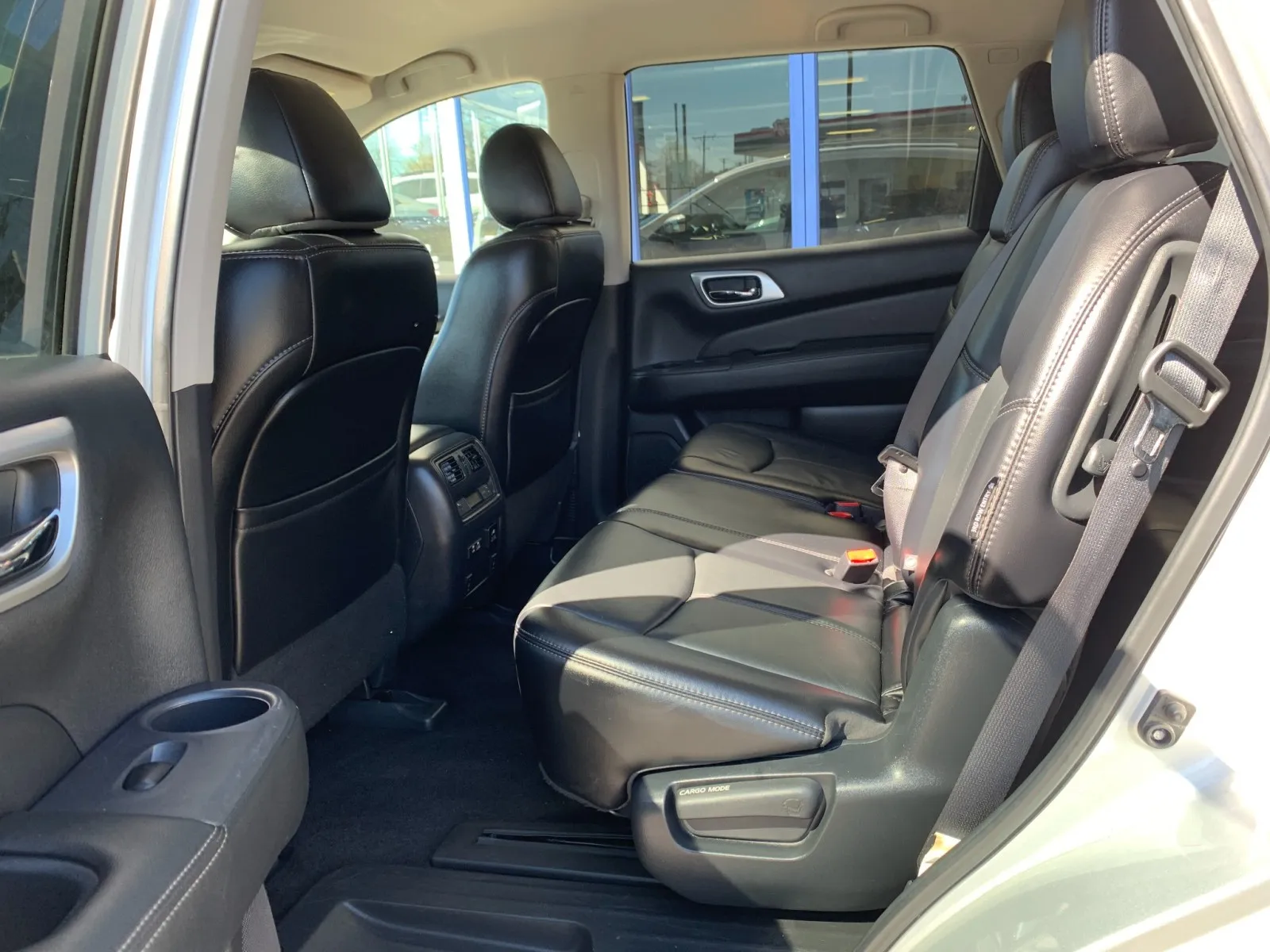 2020 Nissan Pathfinder SL - Photo 30