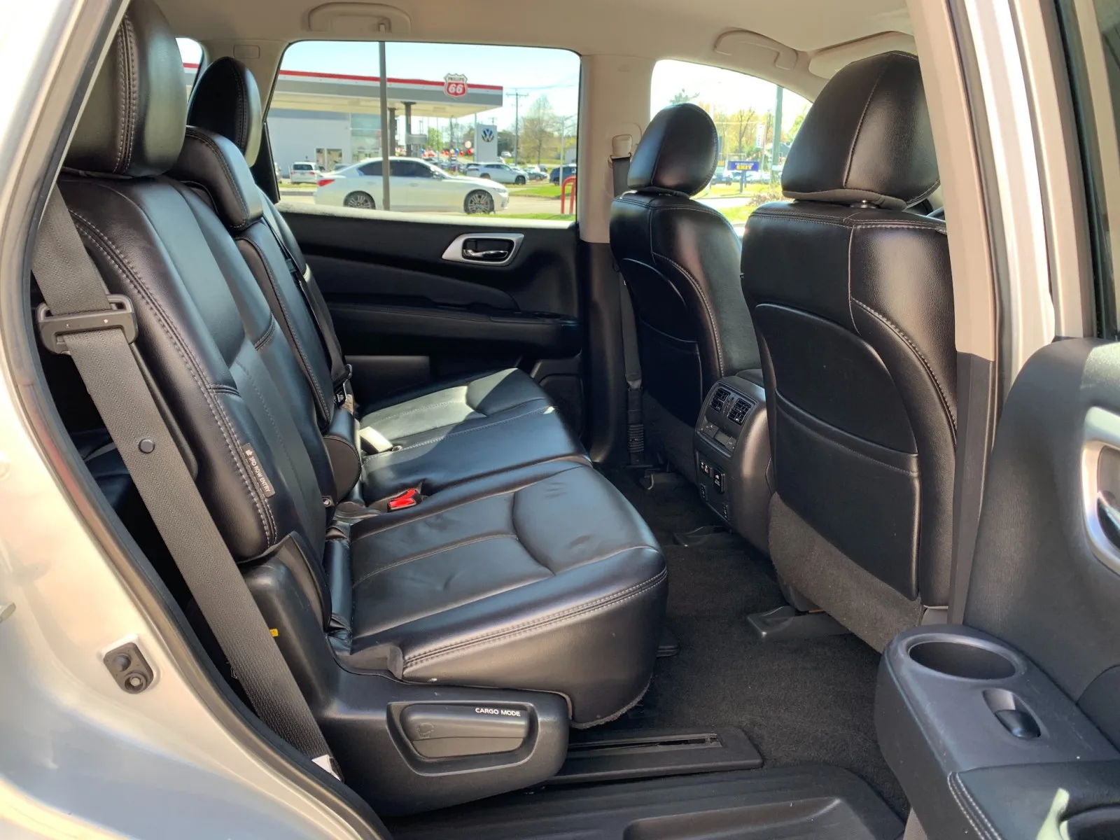 2020 Nissan Pathfinder SL - Photo 37