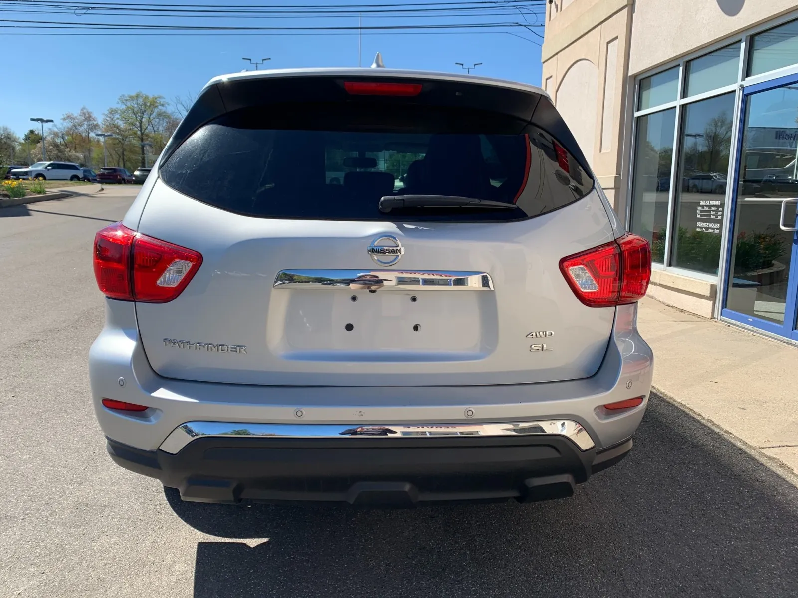 2020 Nissan Pathfinder SL - Photo 6