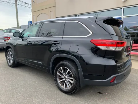 More photos of 2018 Toyota Highlander XLE at Star Auto Sales, CT