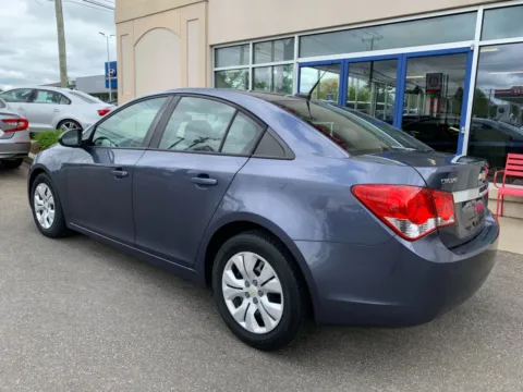 More photos of 2014 Chevrolet Cruze LS at Star Auto Sales, CT