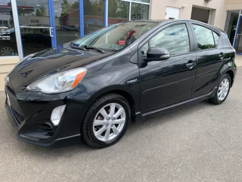 Black 2017 Toyota Prius c Two for sale in Meriden, CT