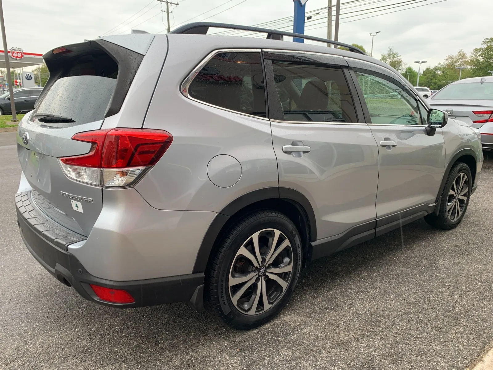 2019 Subaru Forester Limited - Photo 7