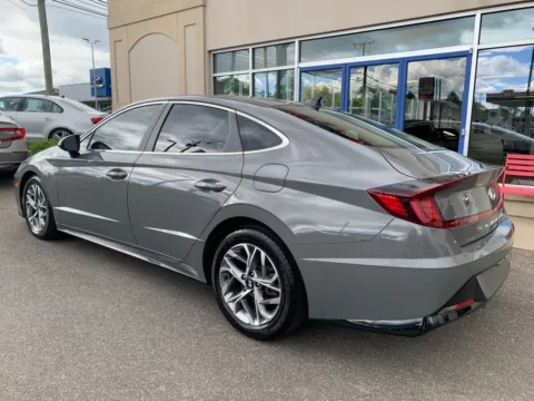 More photos of 2023 Hyundai Sonata SEL at Star Auto Sales, CT