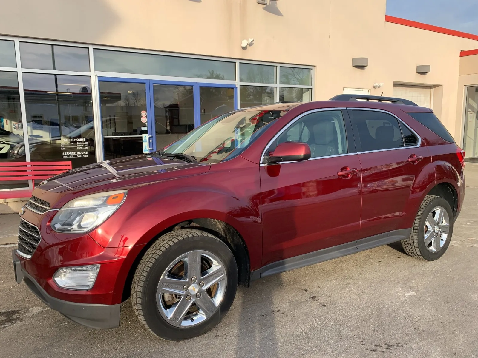 Red 2016 Chevrolet Equinox LT for sale in Meriden, CT