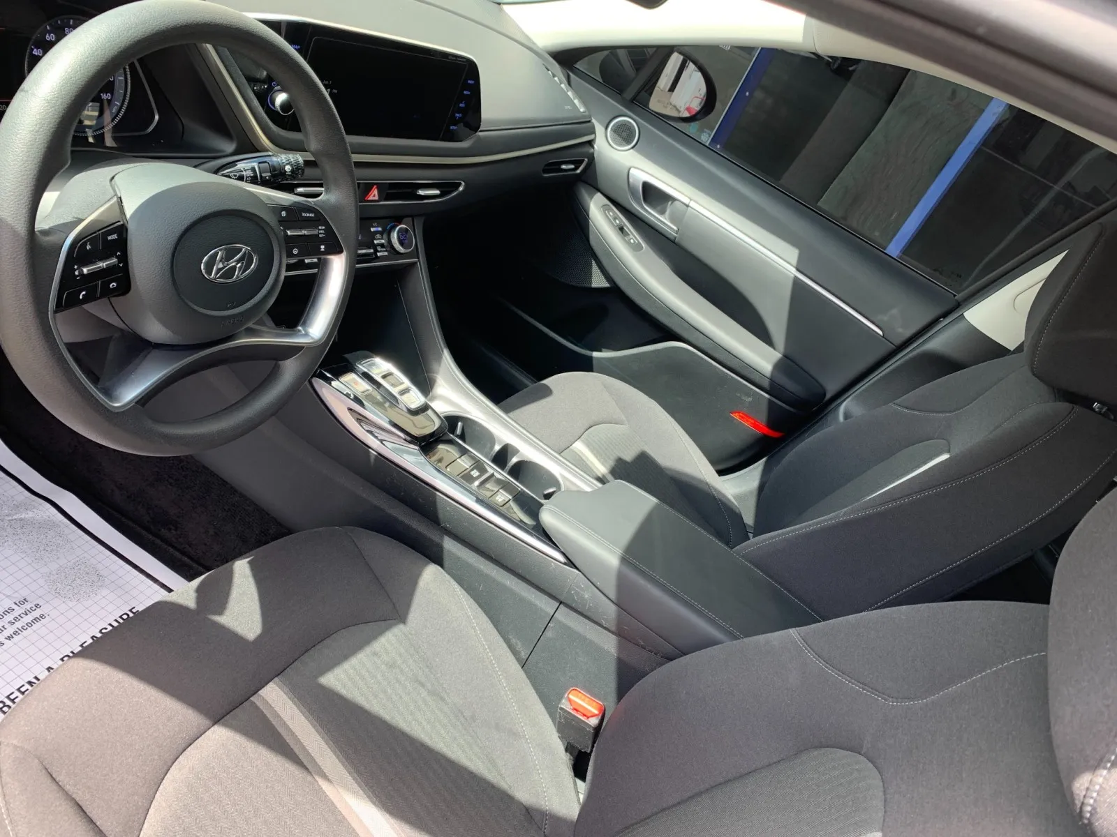 Hyundai Sonata photo 12