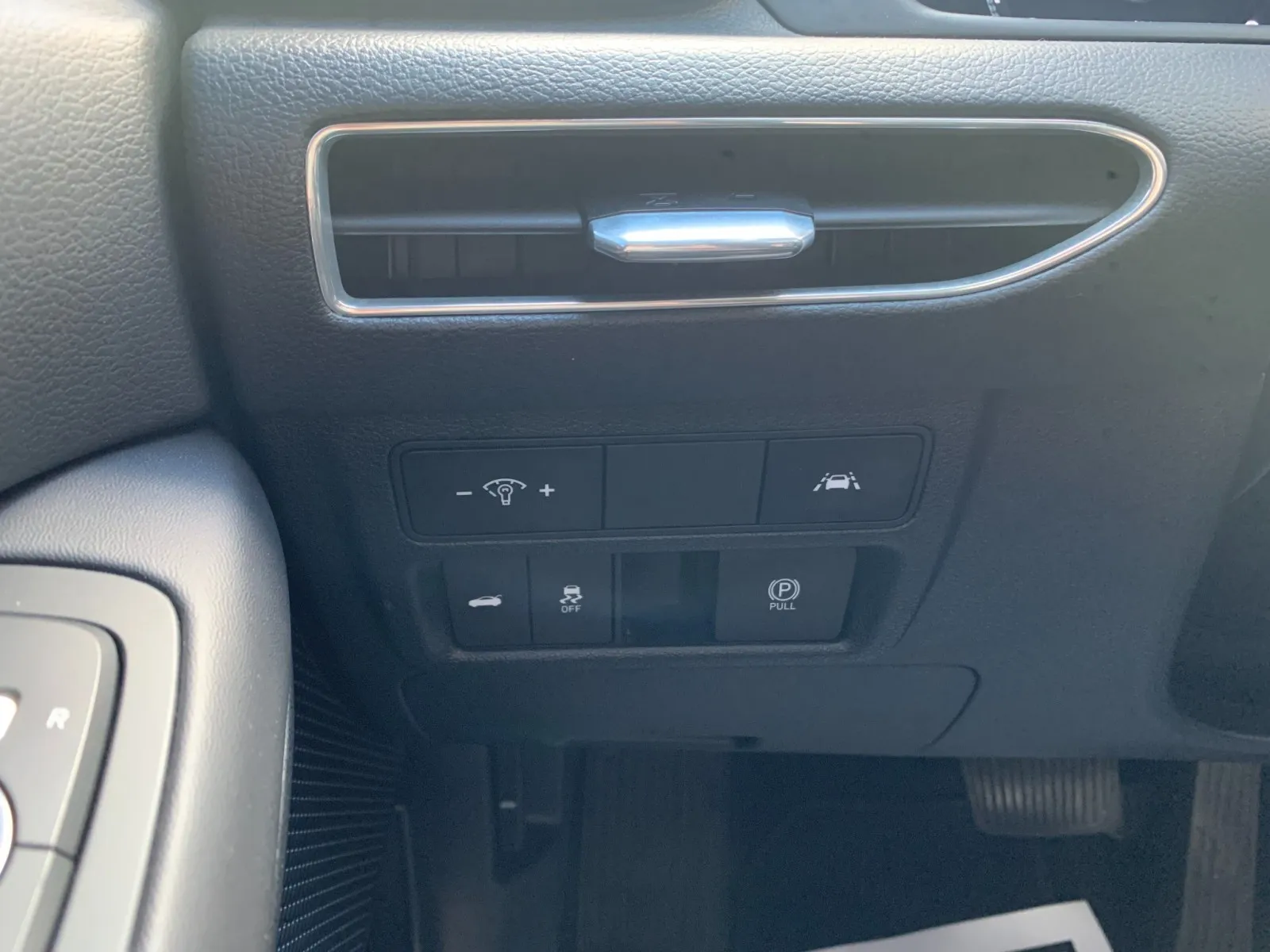 Hyundai Sonata photo 29