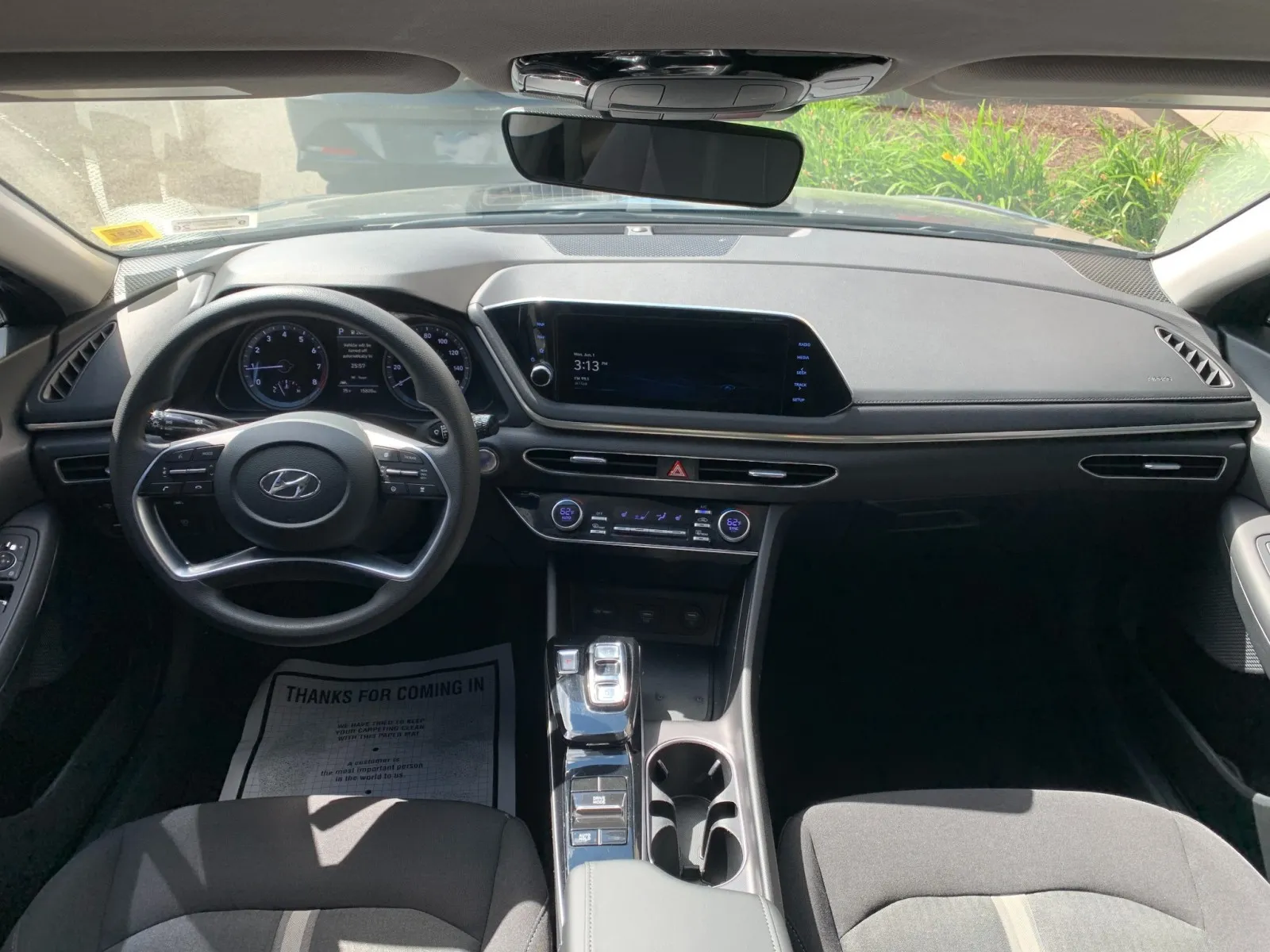 Hyundai Sonata photo 22