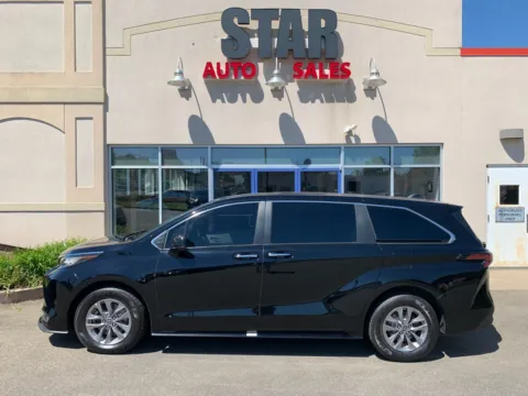 More photos of 2022 Toyota Sienna XLE at Star Auto Sales, CT