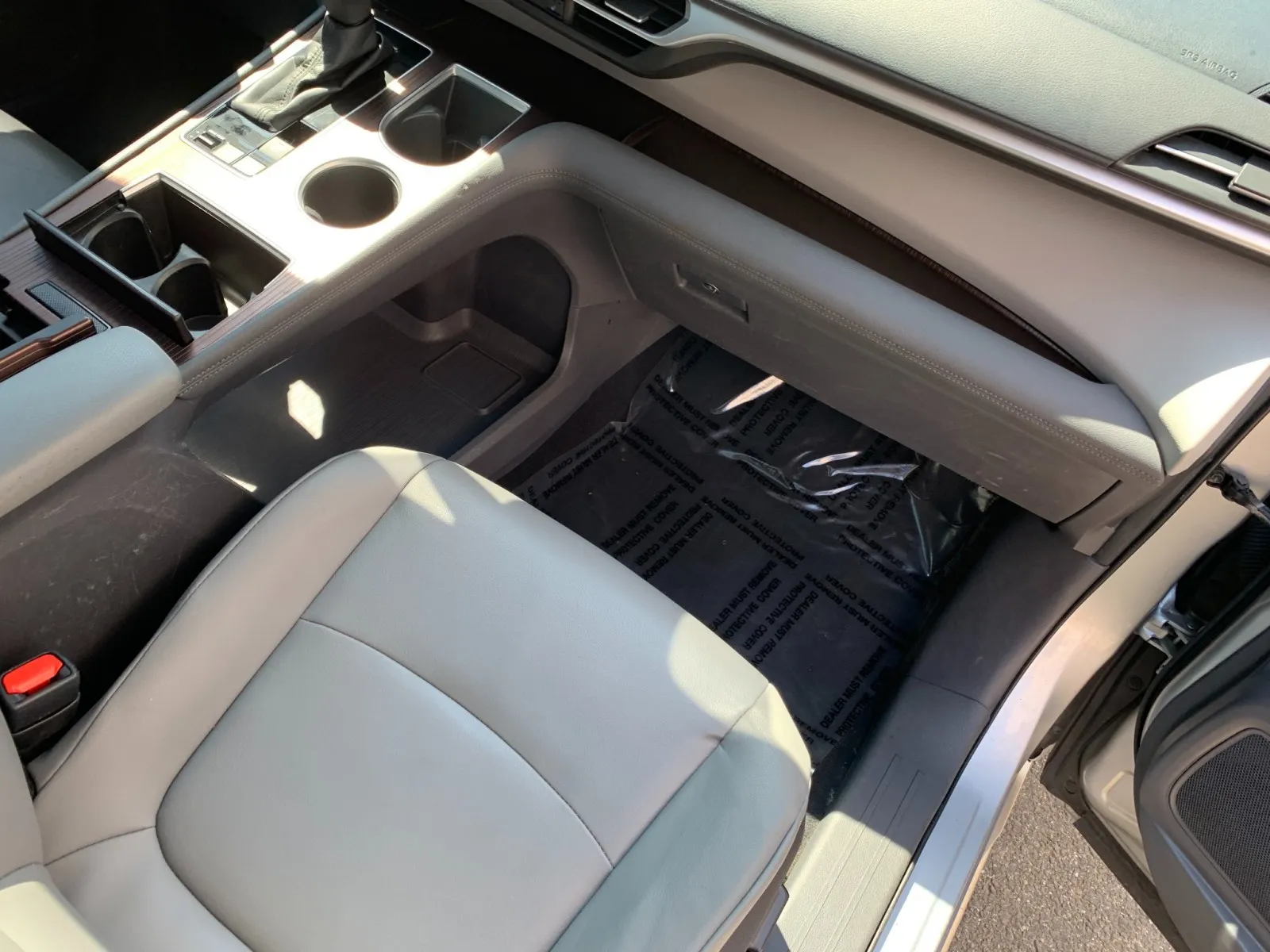 2022 Toyota Sienna XLE - Photo 39