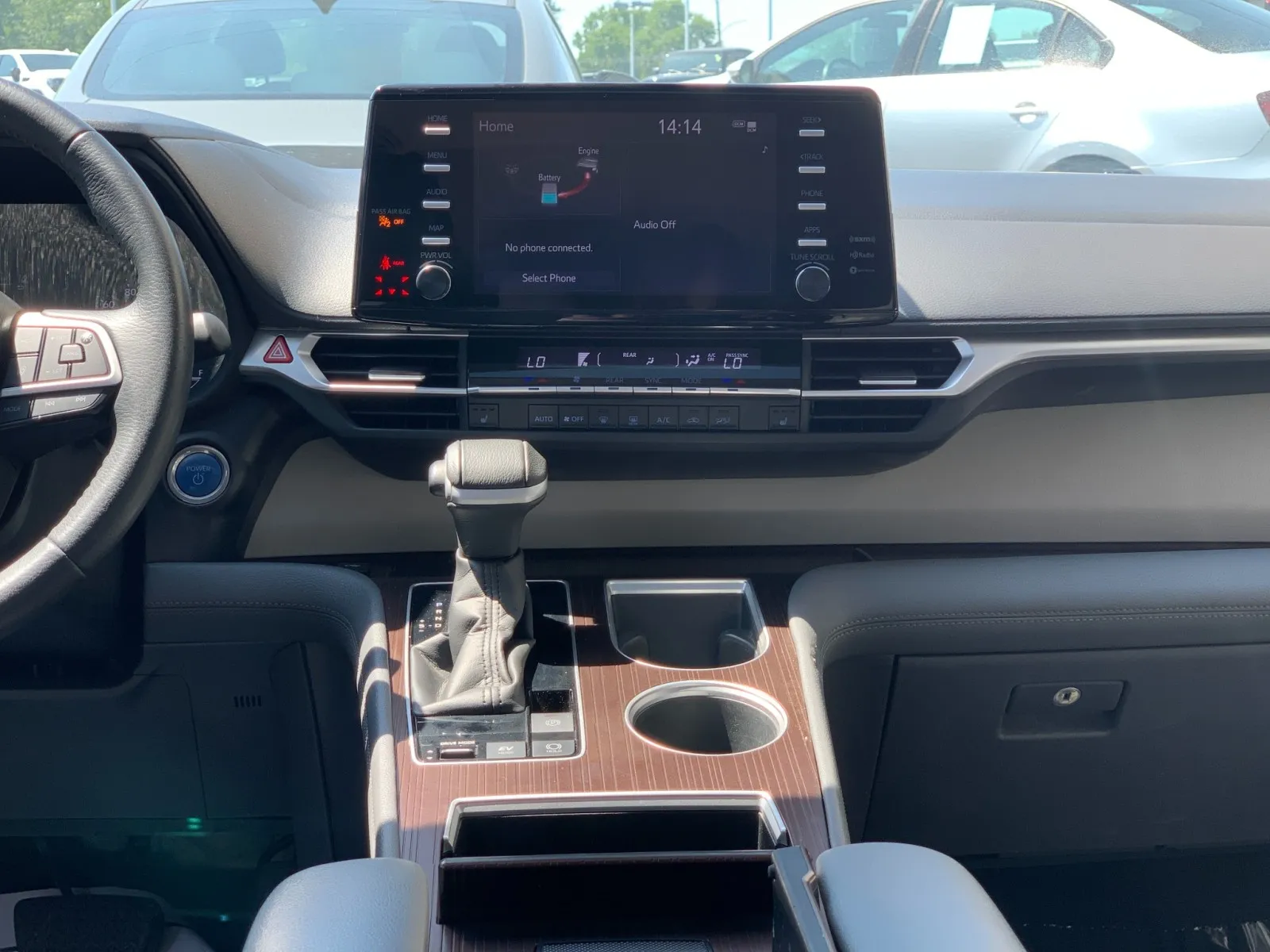 2022 Toyota Sienna XLE - Photo 31