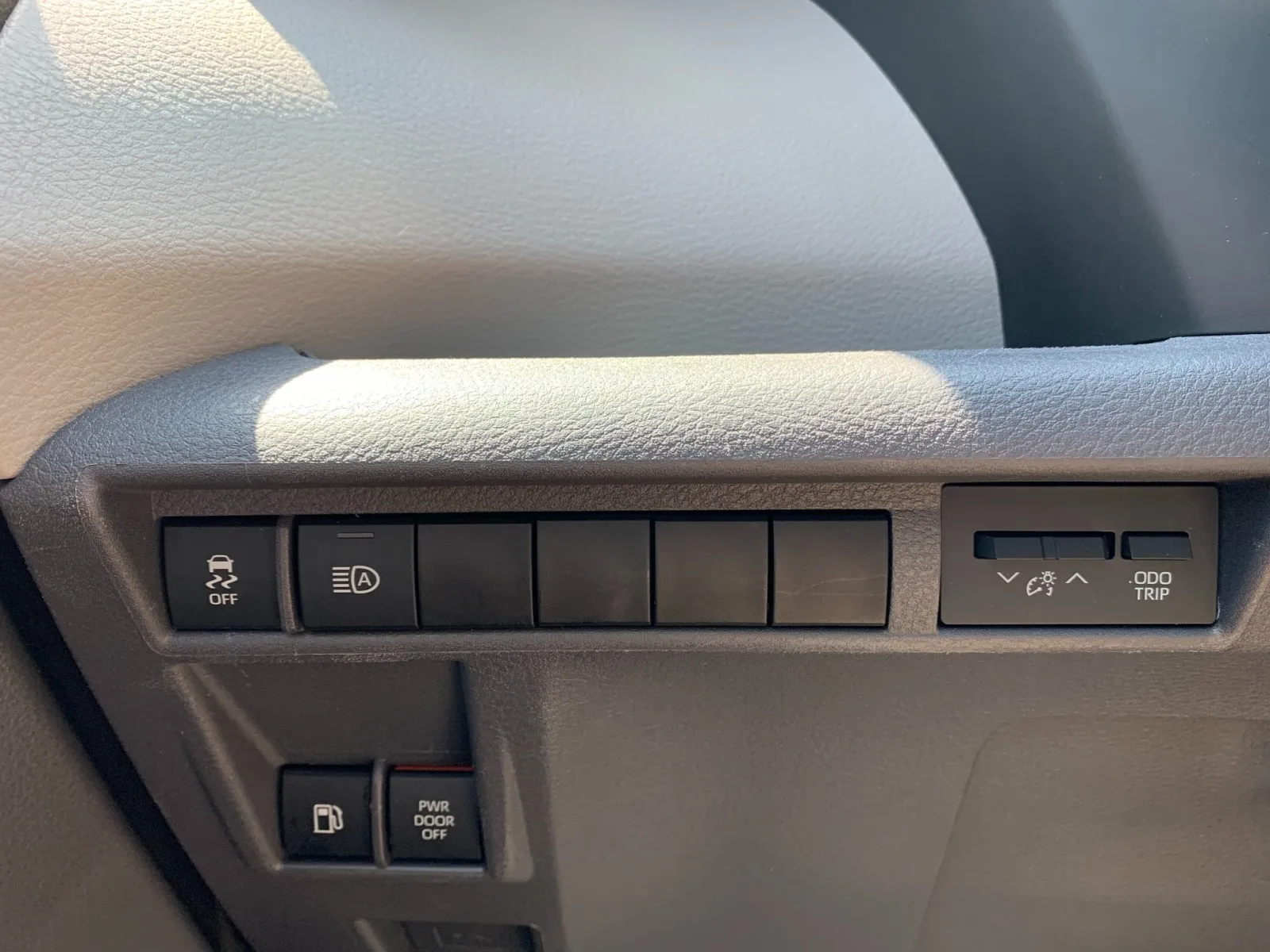 2022 Toyota Sienna XLE - Photo 15