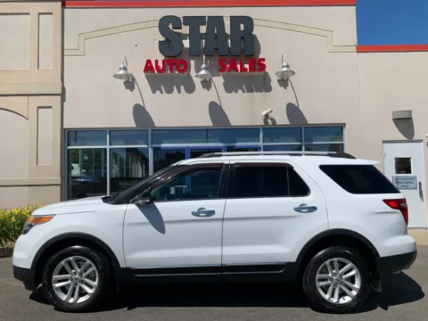 More photos of 2015 Ford Explorer XLT at Star Auto Sales, CT