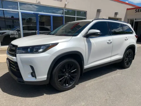 White 2019 Toyota Highlander SE for sale in Meriden, CT