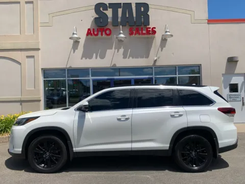 More photos of 2019 Toyota Highlander SE at Star Auto Sales, CT