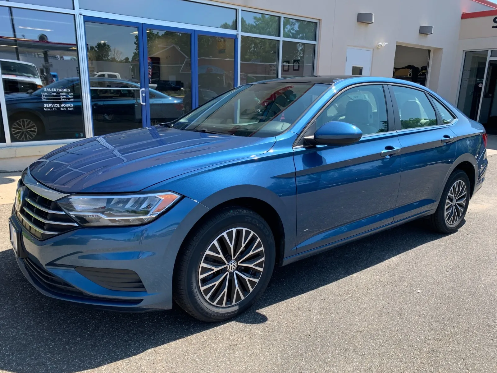 Blue 2019 Volkswagen Jetta SE for sale in Meriden, CT