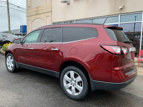 More photos of 2016 Chevrolet Traverse LT at Star Auto Sales, CT