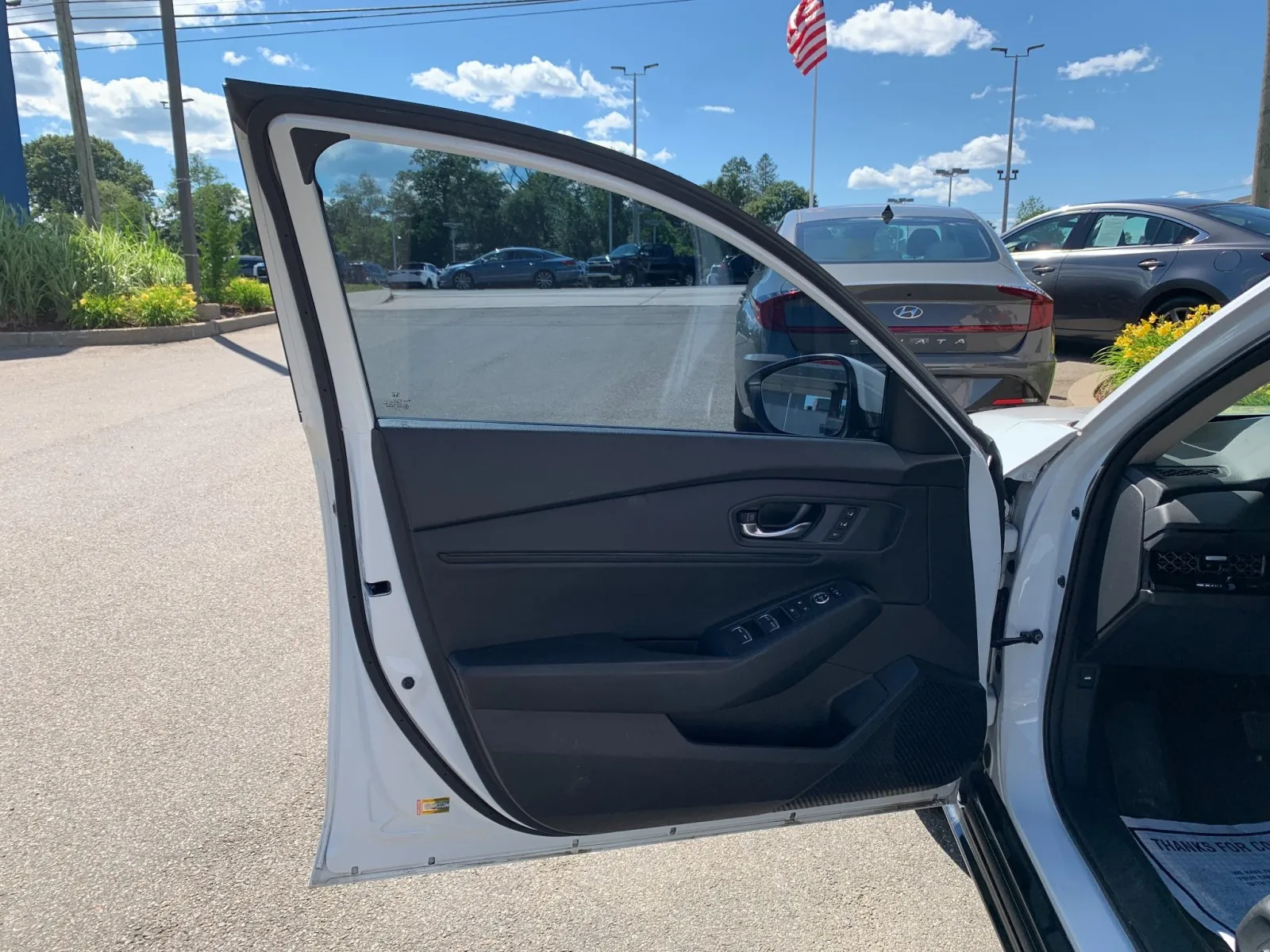 Honda Accord photo 9