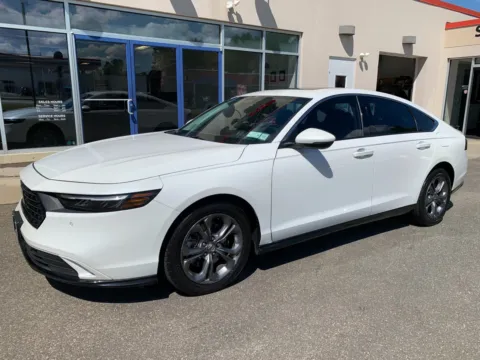 White 2023 Honda Accord Hybrid EX-L for sale in Meriden, CT