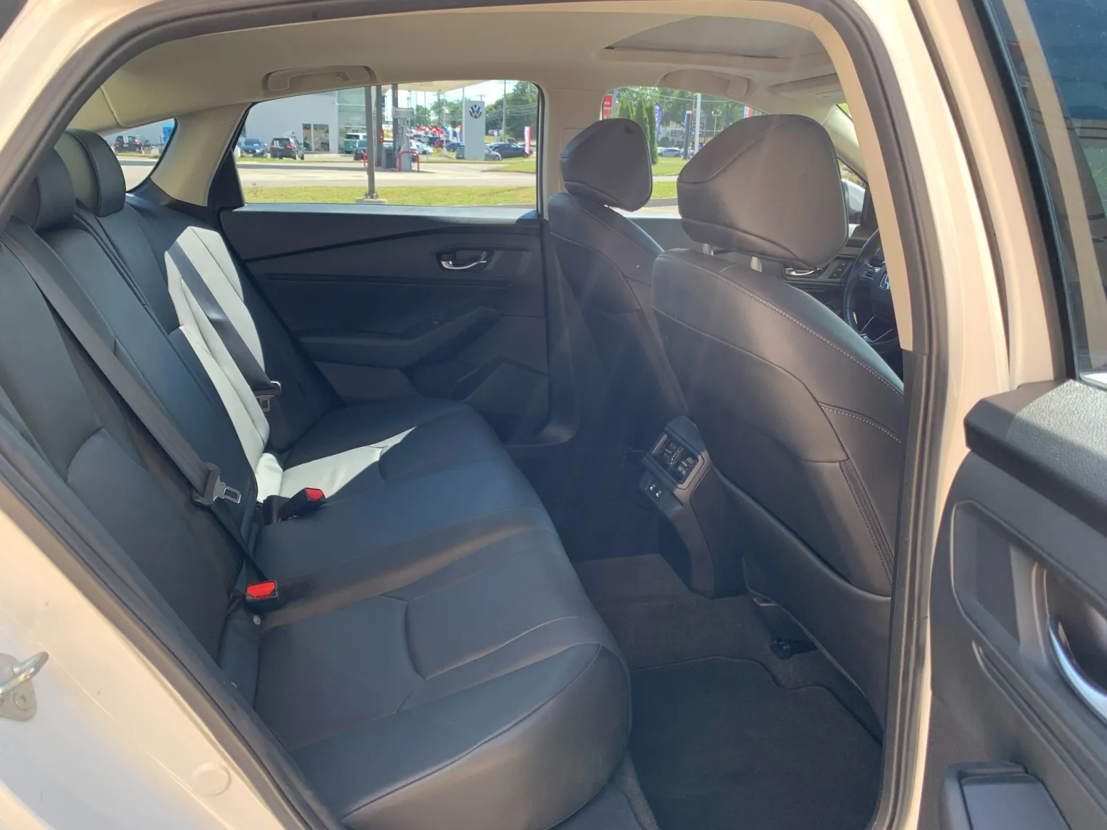 Honda Accord photo 31
